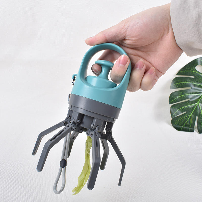 No-Touch Pet Poop Scooper